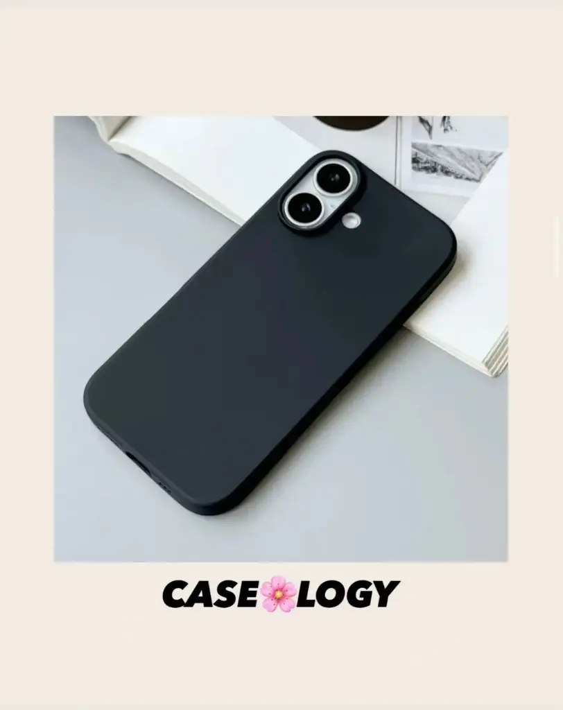 IPHONE 17 PHONE COVER (PLAIN BLACK SILICON)